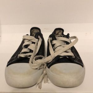 Kids Black Low top sneakers